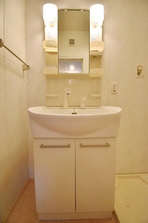 ジュネックスB棟の物件内観写真